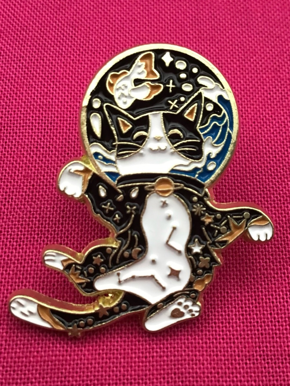 Space Cat 2 Enamel Pin
